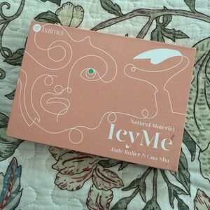 Jade Roller & Gua Sha Set